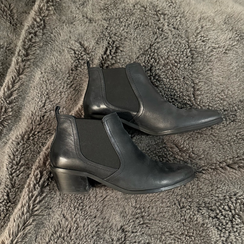 David Tate Chelsea Boots